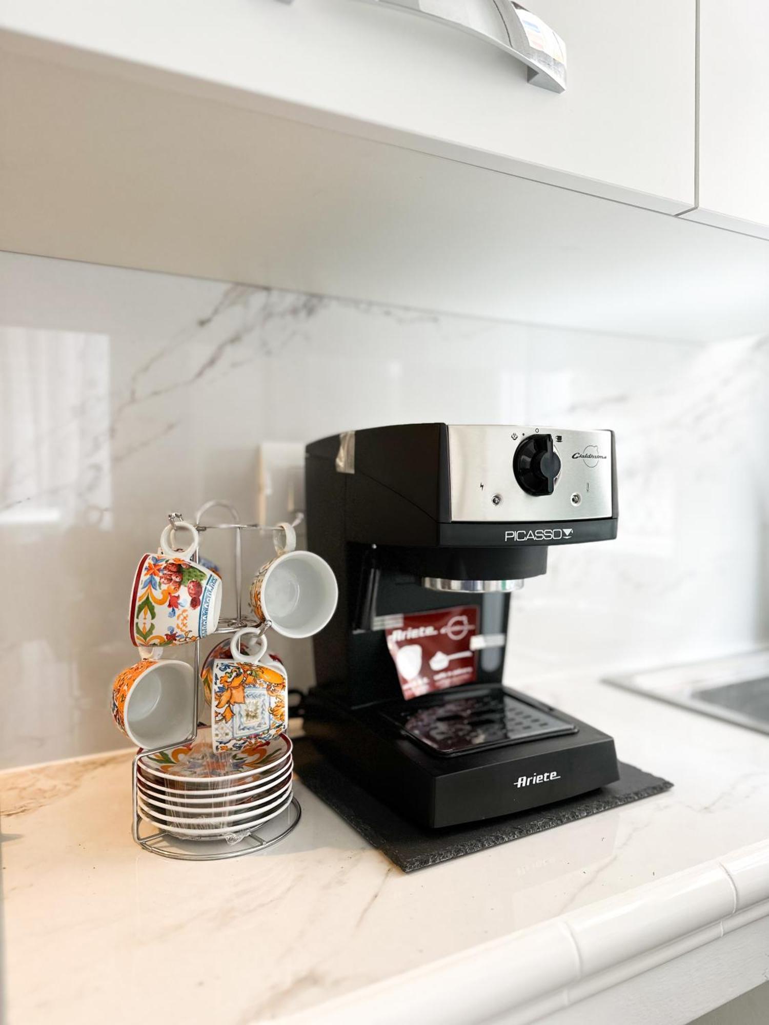 Tolly House-Rapallo City Centre المظهر الخارجي الصورة